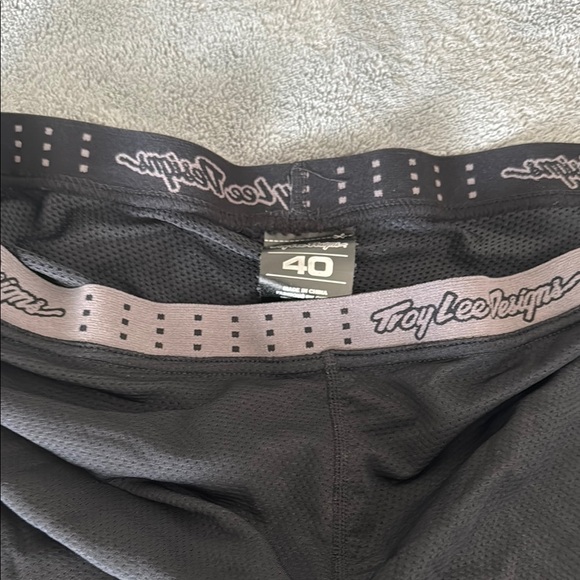 Black Athletic Men's Shorts - Picture 8 of 9